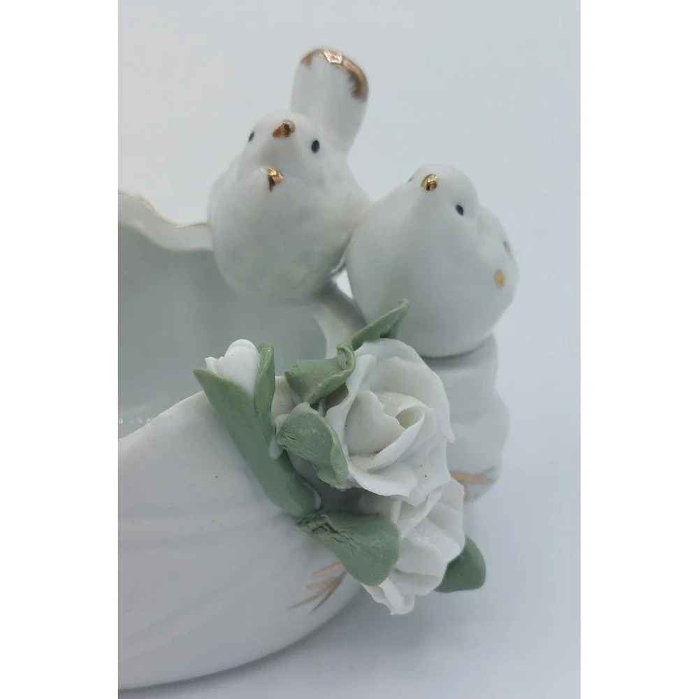 Vtg Porcelain Trinket Dish Planter Dove Birds Raised Flowers White Gold Trim
